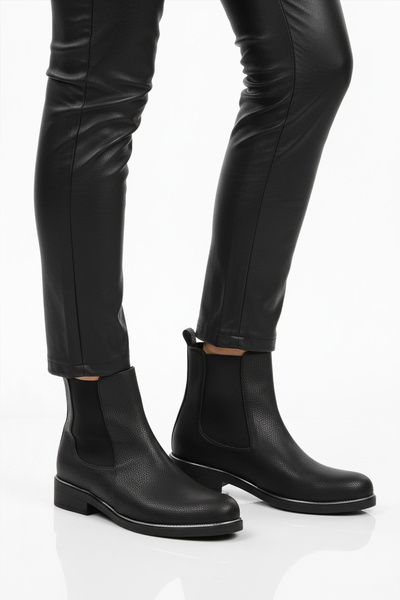 Pierre Cardin Black Floater Fur Non-Slip Easy to Wear Elastic Women's Boots Pc-55086 Z