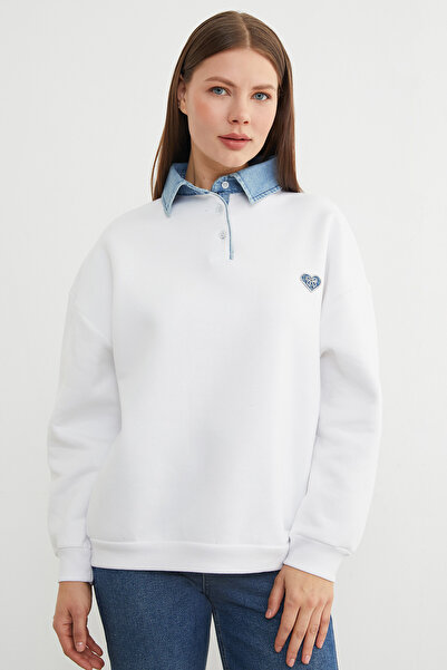 Fulla Moda 3 Thread Heart Embroidered Polo Neck Denim Detailed Sweatshirt