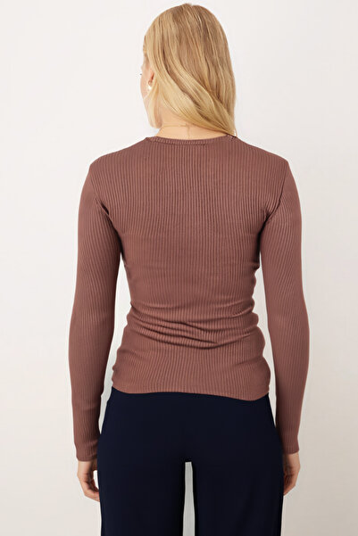 armonika Γυναικεία ανοιχτό καφέ μπλούζα με λαιμόκοψη σε σχήμα U με λεπτομέρεια με κουμπιά μπροστά άνοιγμα Μπλούζα με απαλή υφή ARM-26K001038