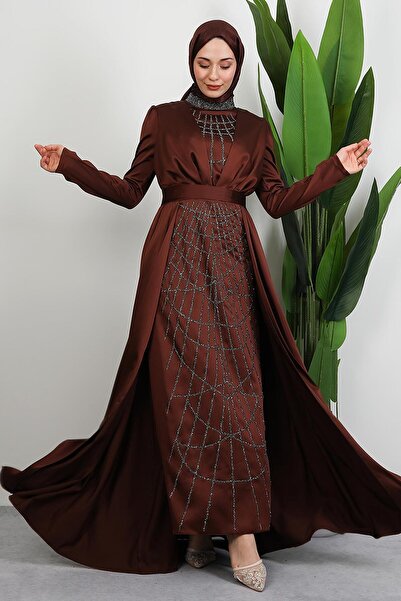 GİYZAMİLA İşlemeli Pelerinli Abiye Acı Kahve