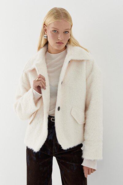 MARKALİSTE Buttoned Plush Coat Cream
