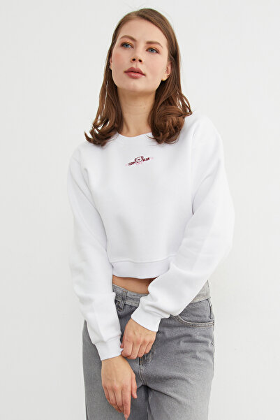 Fulla Moda Hanorac crop brodat cu ursuleț cu 3 fire