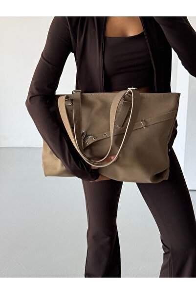 ALTUDA Women's Belt Detailed Shoulder Bag Madrid