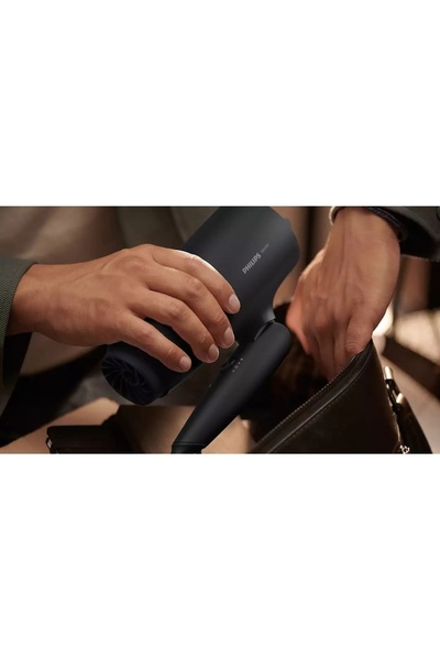 Philips Hair dryer BHD308/10, 1600W, Thermo Protect accessory, 3 speed/temperature settings