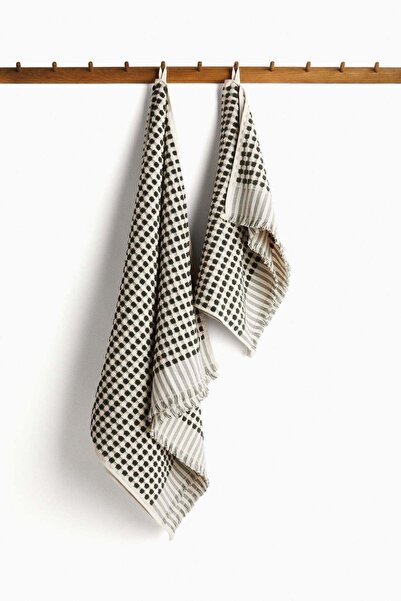 H&M Patterned cotton terry bath towel