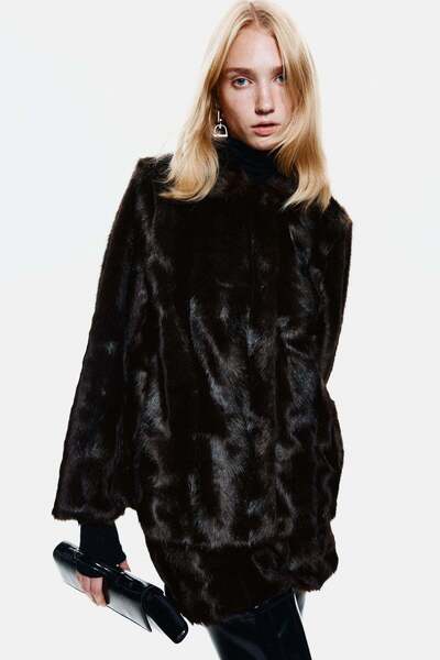 H&M سترة ذات ياقة