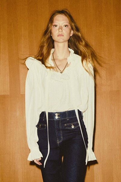 H&M Frill-trimmed blouse