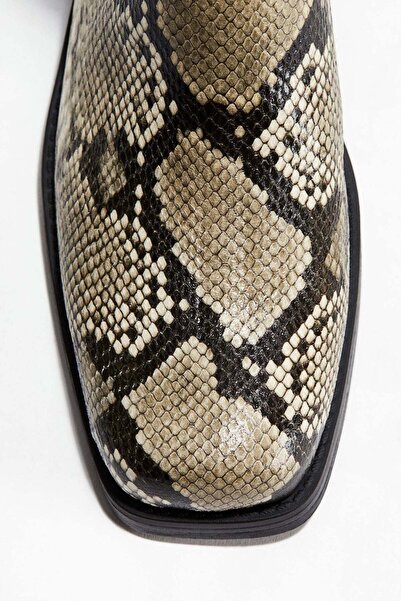 H&M Square-toe Chelsea boots