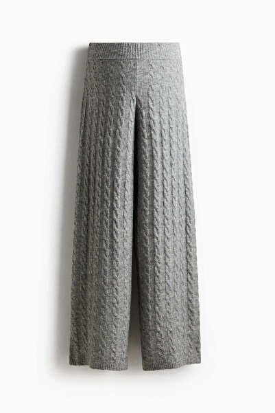 H&M MAMA Cable-knit trousers