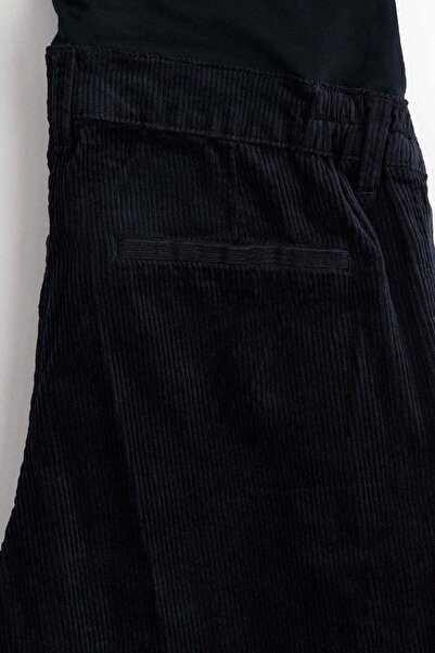 H&M MAMA Flared corduroy trousers