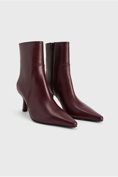 adL Topuklu Sivri Burun Bot