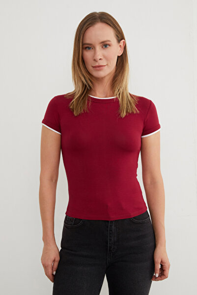 Fulla Moda Basic Crew Neck Piped Crop T-Shirt