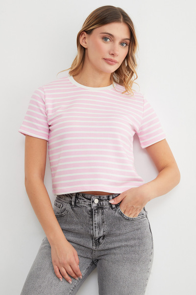 Fulla Moda Ριγέ μπλουζάκι με λαιμόκοψη ελαφρύ