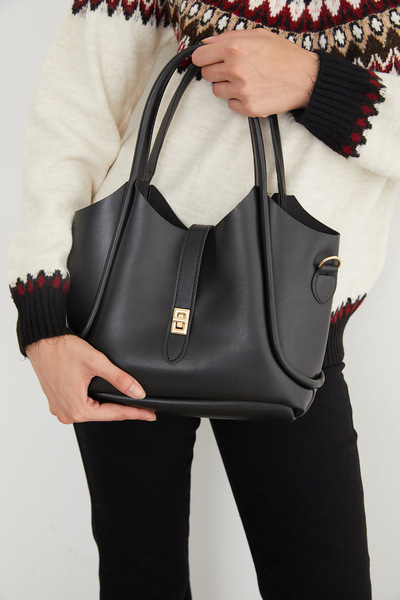 Fulla Moda Faux Leather Zippered Puppy Handbag