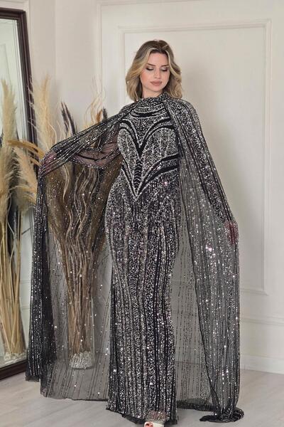 Yonca Moda Evi Siyah Pelerinli Tesettür İthal Abiye 1069