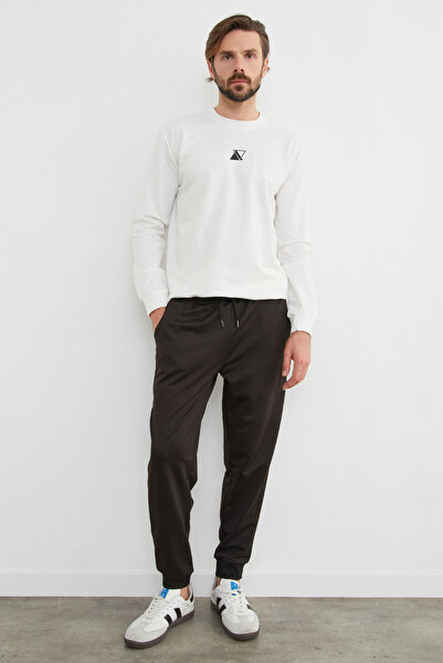 Fulla Moda Lace-Up Waist Pocket Jogger Sweatpants