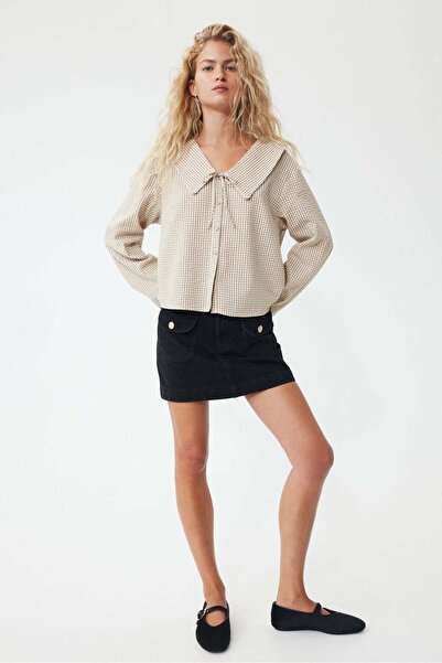 H&M Peter Pan-collared blouse