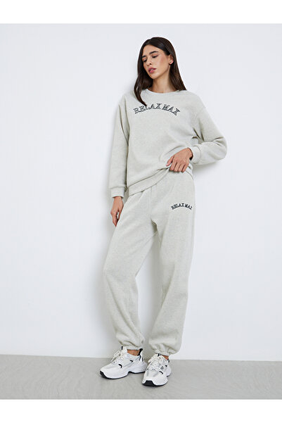 Styli Embroidered Slogan Sweatshirt and Joggers Co-Ords