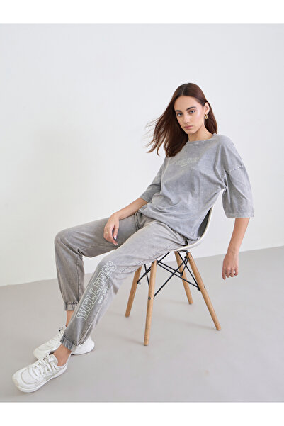 Styli Grey Acid Washed Printed T-Shirt and Joggers Co-Ords