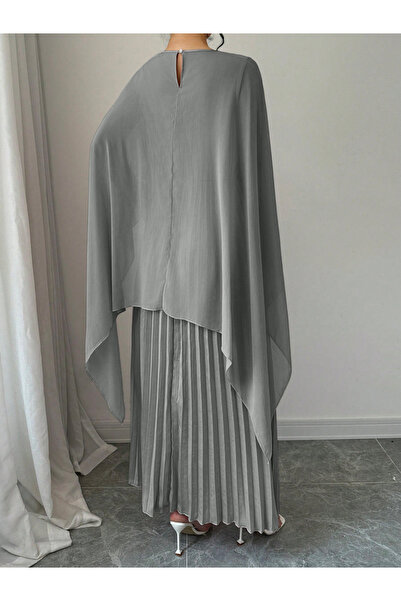 Take Two By Styli Solid Pleated Detail Cape Sleeve Maxi Dress