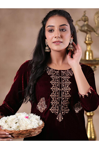 Ishin By Styli Maroon Velvet Kurta and Pants Set