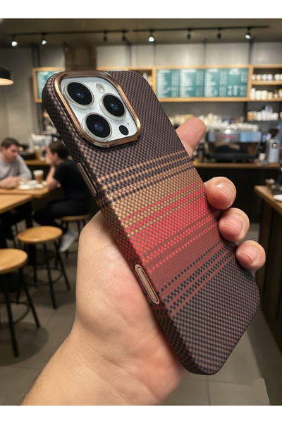 Fibaks iPhone 16 Pro Kılıf Kevlar Magsafe Şarj Destekli Kamera Korumalı Karbon Fiber Hassas Tuşlu