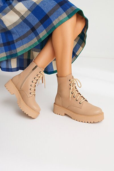 Aleza Shoes Vanetix Women's Beige Thick Sole Lace-Up Casual Boots