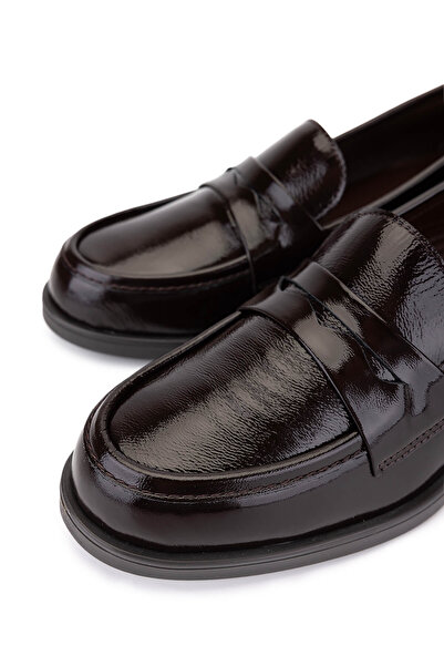 Tamer Tanca Kadın Hakiki Deri Kahverengi Rugan Makosen Ayakkabı