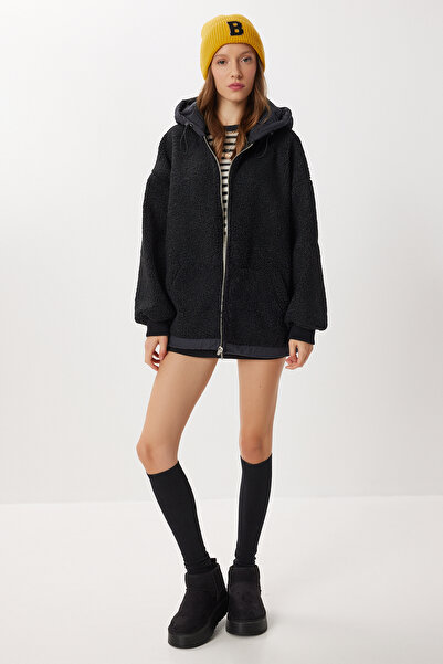 Lovelyİstanbul Oversized Hooded Contrast Plush Coat Lfg0172 Black
