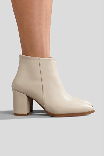 Oskar Sivri Burun Topuklu Yandan Fermuarlı Suni Deri Konfora Önem Veren Kadın...