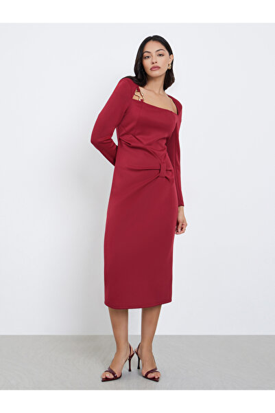 Styli Red Midi Dress with Metal Ring Accent