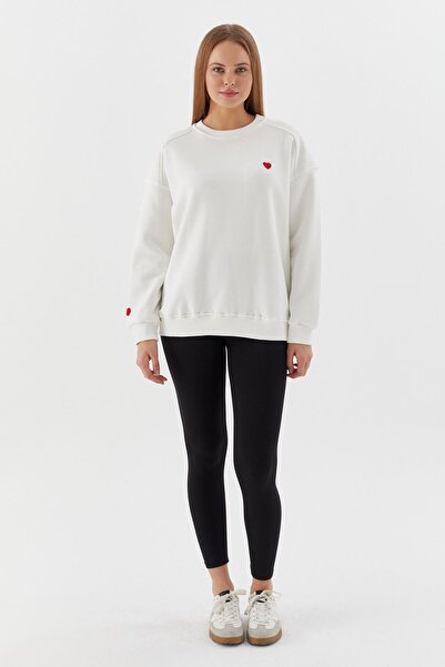 Shopping Shop Heart embroidered sweatshirt ecru