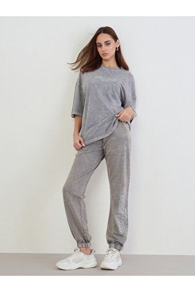 Styli Grey Acid Washed Printed T-Shirt and Joggers Co-Ords