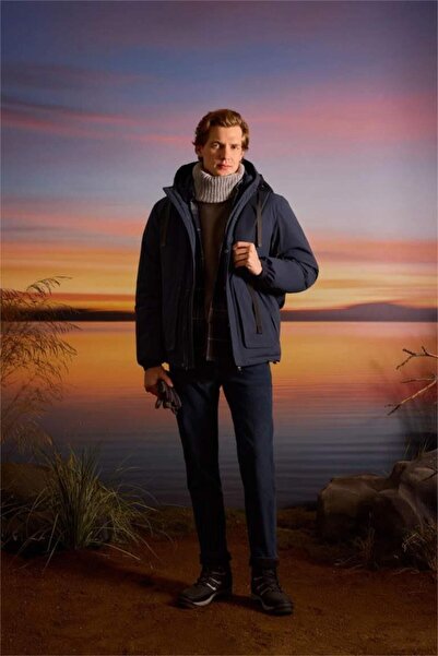 DeFacto Sergio Regular Fit Normal Waist Pipe Leg Jeans (25 Wn)