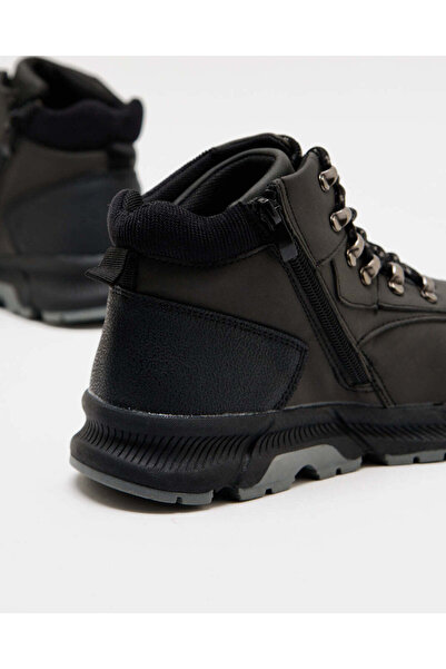 REDTAG Senior Boys Black Utility Boots