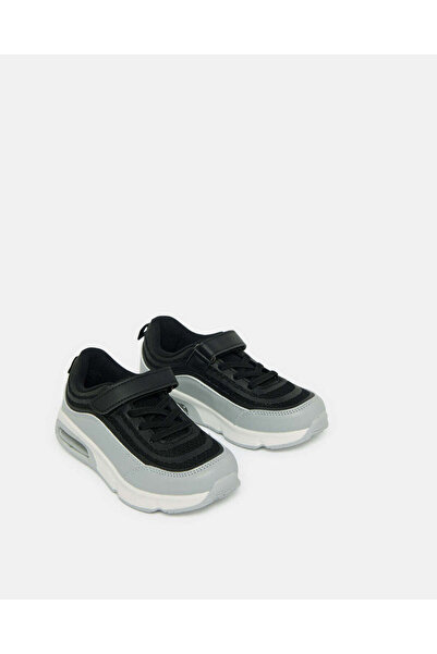 REDTAG Boys Black And Grey Color Block Trainer