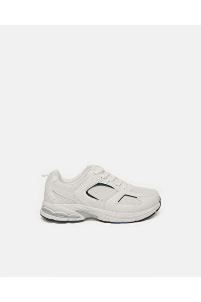 REDTAG Senior Boys White Material Block Trainer
