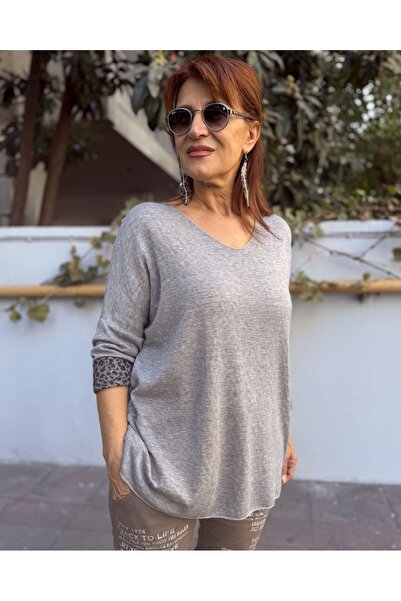 DenizEge Italian Knitwear V-Neck Leopard Pattern Inside Gray