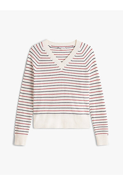 Tommy Hilfiger Cable Knit V-Neck Jumper with Cashmere
