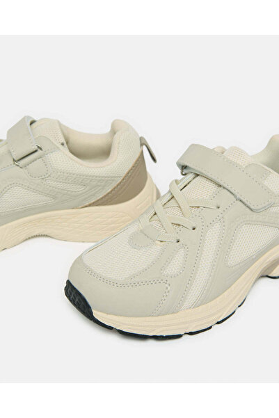 REDTAG Senior Boys Ecru Material Block Trainer