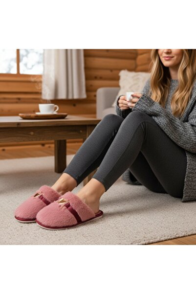 OEM Fluffy and warm slippers for women, with decorative metal applique, WF910