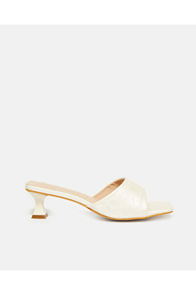 REDTAG حذاء نسائي ميول بيج