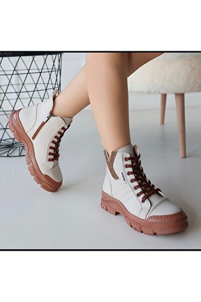 defile ayakkabi حذاء نسائي ذو نعل سميك بلون كريمي وتفاصيل تان