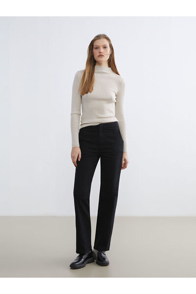 LC Waikiki LCW Jeans Pantaloni de damă negri cu tiv evazat