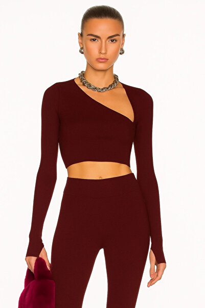 bysoca Kadın Bordo Asimetrik Yaka Uzun Kollu Parmak Geçme Detaylı Sandy Kumaş Crop Top