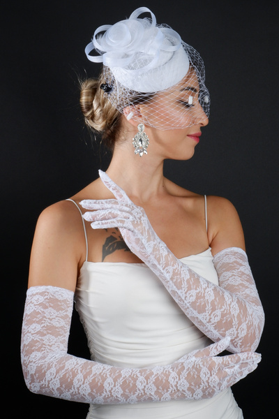 Hayalperest boncuk Tül Puantiye Detaylı Gelin Nikah Kep Aksesuarı ve Uzun Dantel Düğün Eldiven Seti