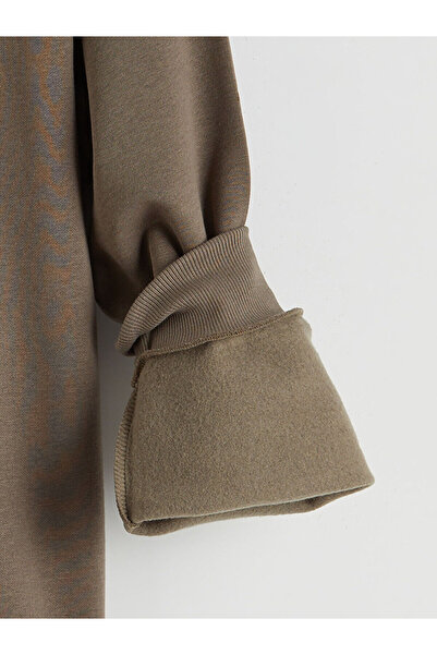 LC Waikiki Чоловічий товстий світшот з вишивкою на комірі