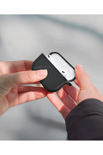 Green Lion حافظة كمبيوتر سلسلة برلين لسماعات Airpods Pro 3 - أسود