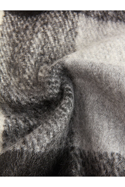 LC Waikiki Vizyon New Season Fringed Plaid Patterned Women's Scarf