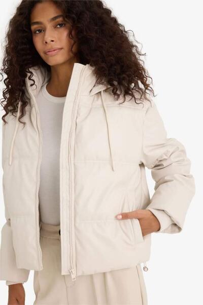 DeFacto Regular Fit Hooded Fleece Lined Faux Leather Coat (25 Wn)